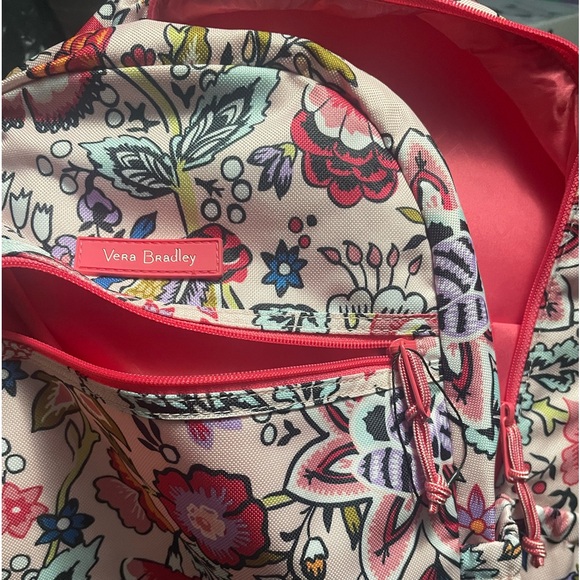 Vera Bradley backpack new with tags - Picture 7 of 9